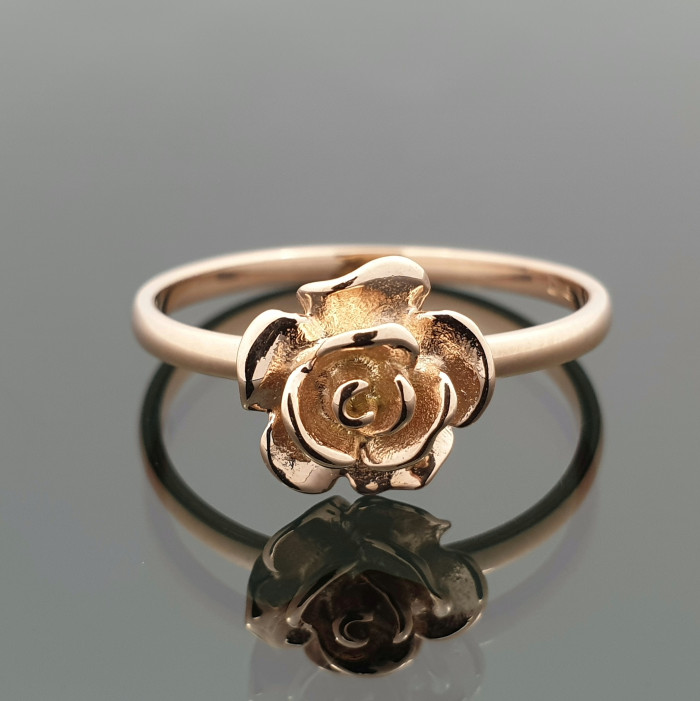 Gold ring "Rose" (1355)