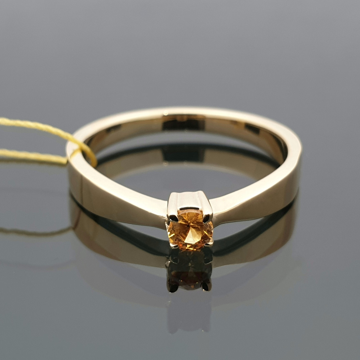 Auksinis žiedas su geltonu safyru (726) 1