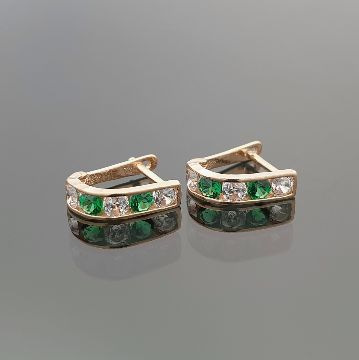 Auksiniai auskarai su žaliomis akutėmis (1151)