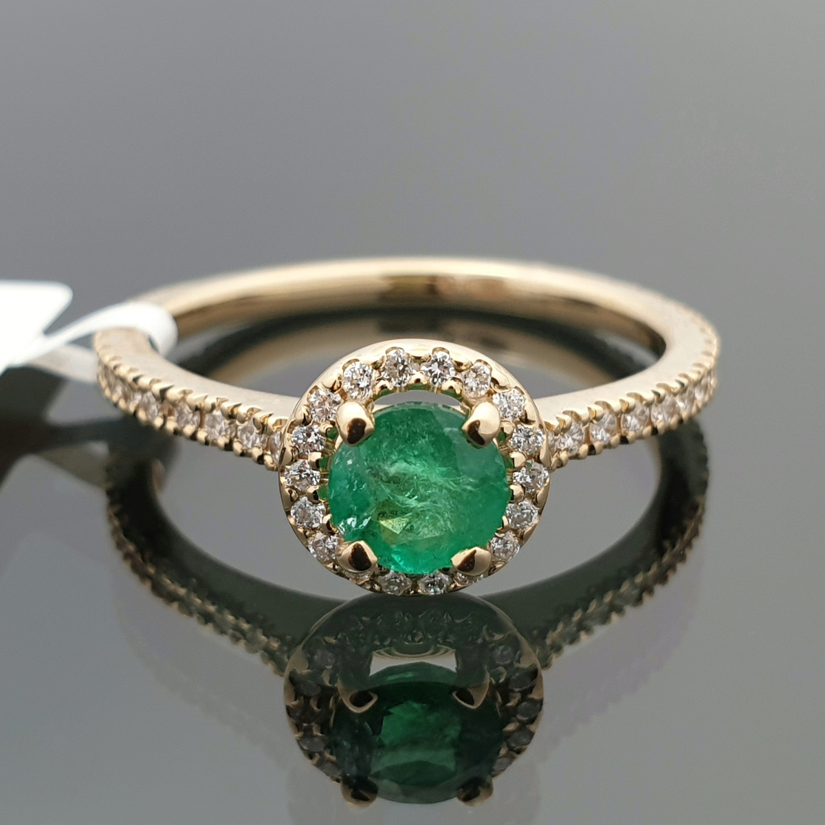  Geltono aukso žiedas su smaragdu ir briliantais (1784) 1