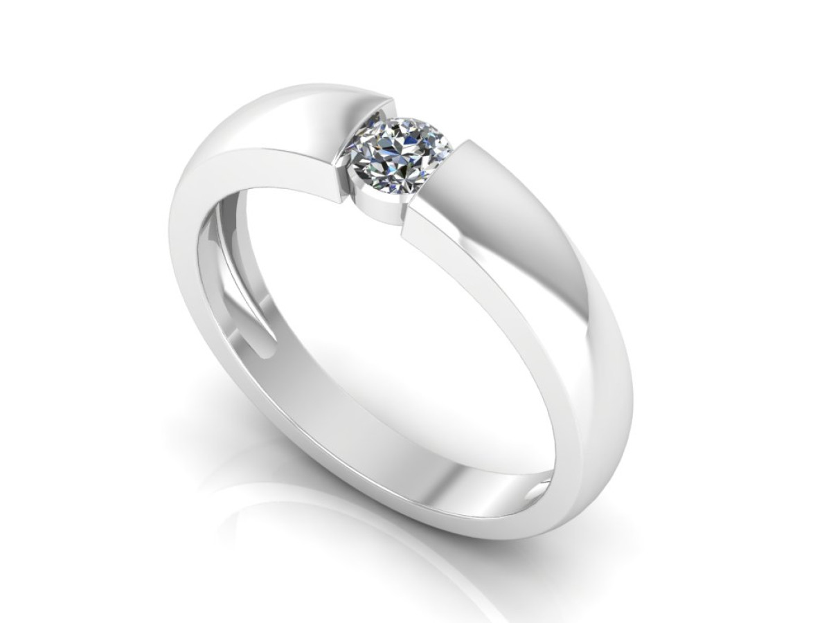 White gold engagement ring 