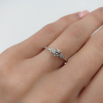  White gold ring decorated with diamonds (1226) 4