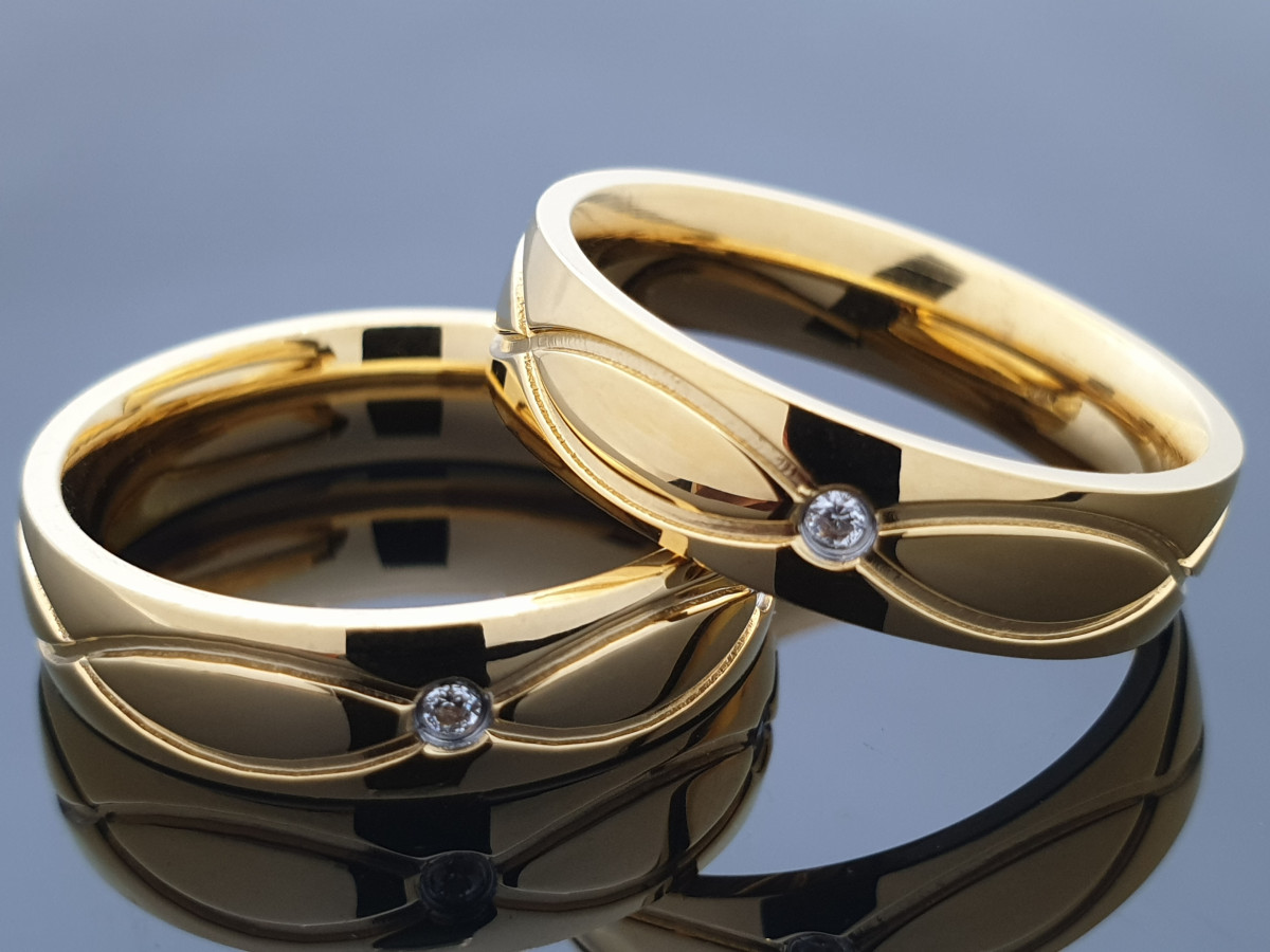 Wedding rings (vz52)