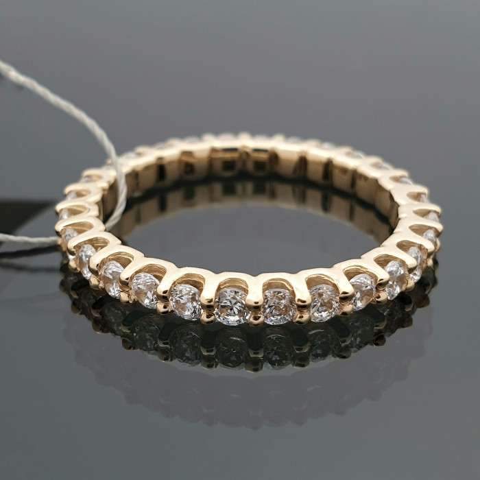 Auksinis žiedas dekoruotas cirkonio akutėmis (z871)