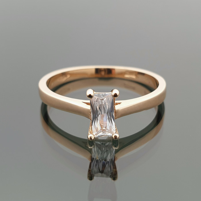 Auksinis sužadėtuvių žiedas dekoruotas cirkonio akute (905)