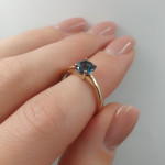 Gold ring decorated with topaz (653) 2