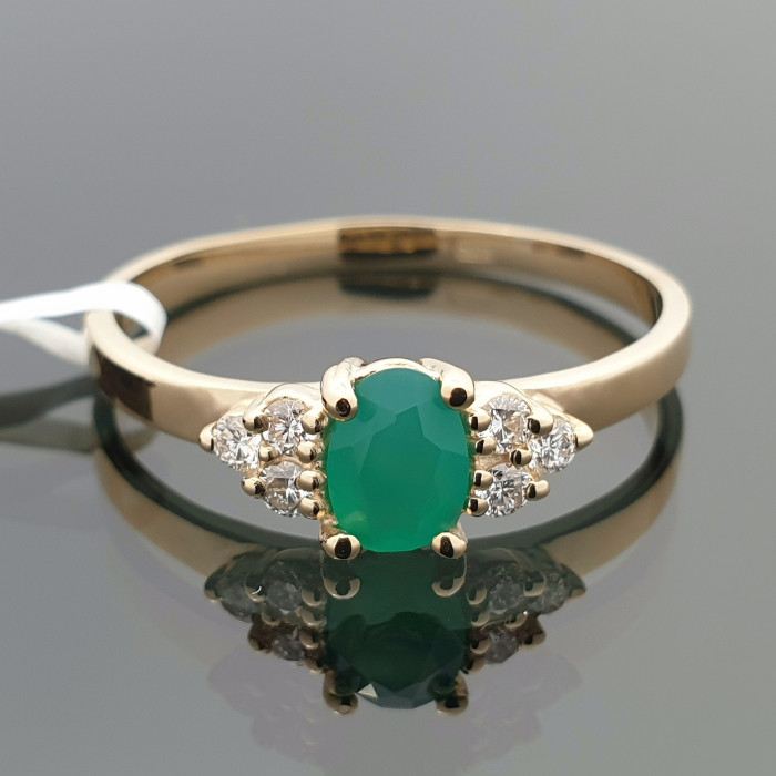 Geltono aukso žiedas dekoruotas smaragdu ir briliantais (1502)