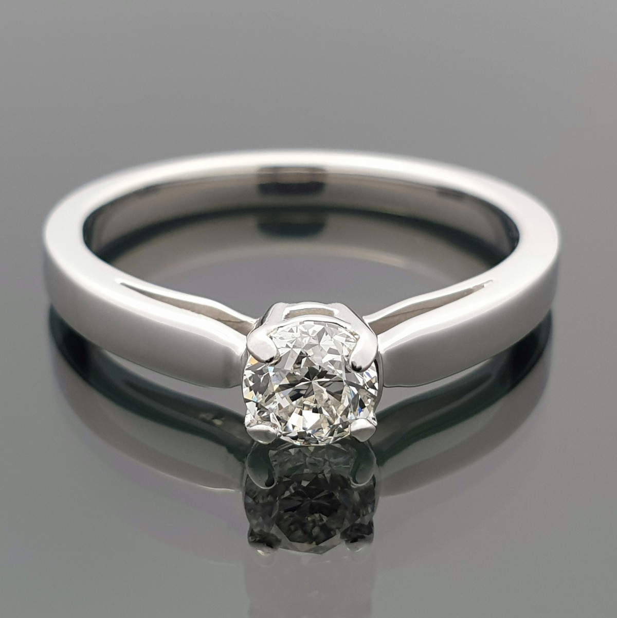  White Gold Diamond Engagement Ring (1545) 1