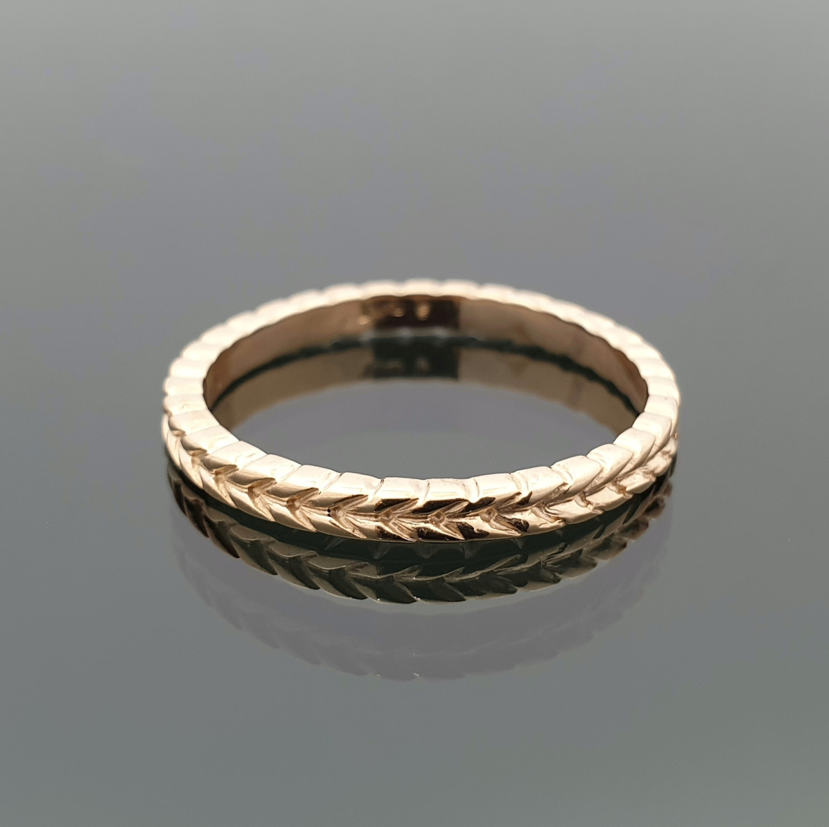 Auksinis žiedas "Pynė" (581)