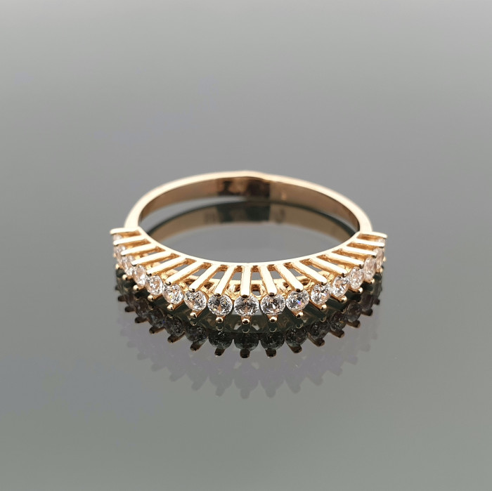 Auksinis žiedas su cirkonio akutėmis (41)