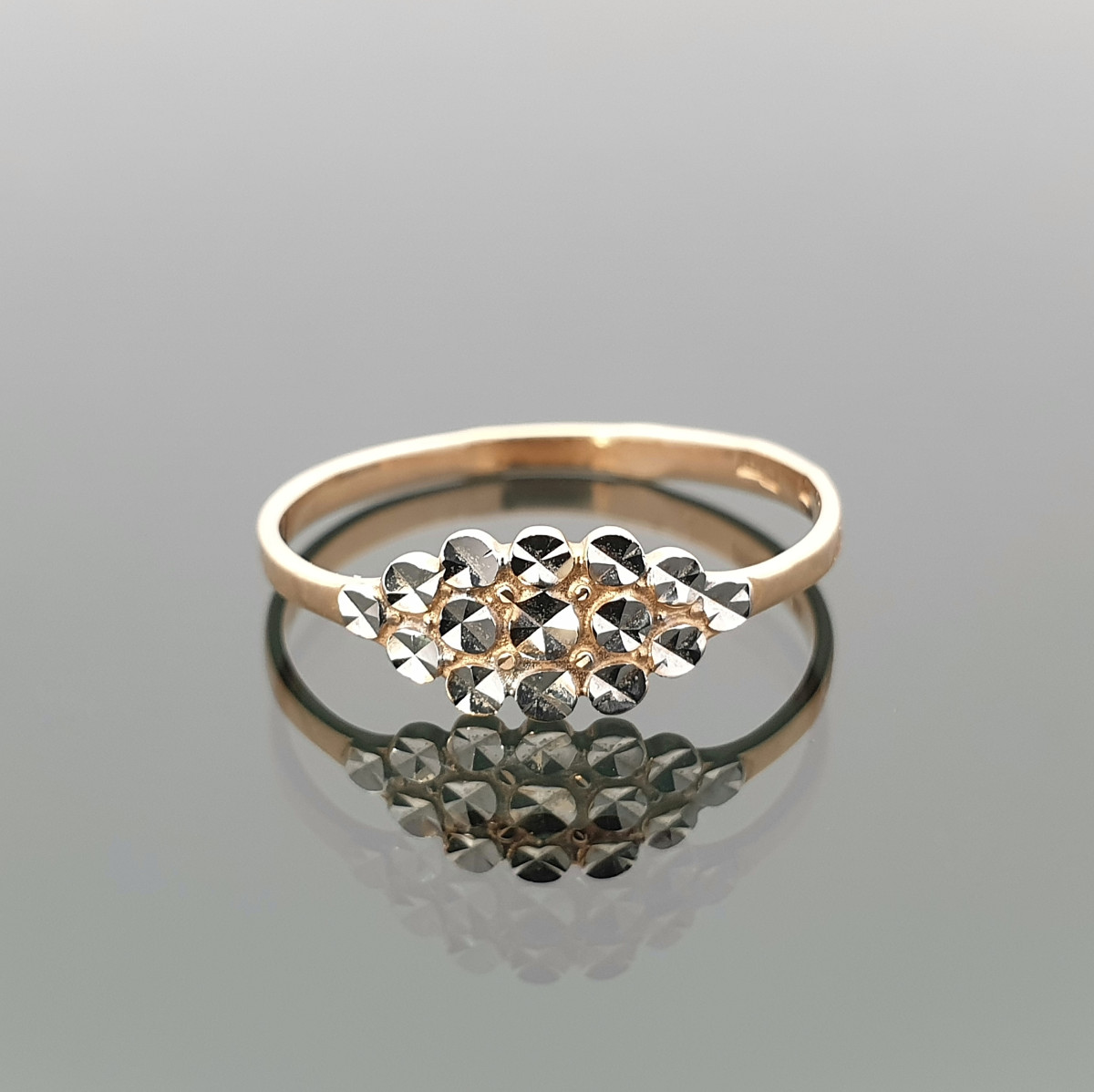 Auksinis žiedas (49) 1