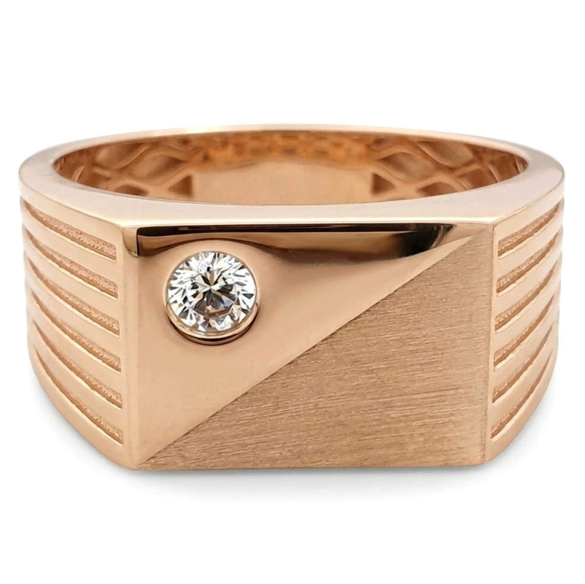 Vyriškas auksinis žiedas su akute (1899), Vyriški žiedai su akutėmis, Aukso praba: 585, Gaminio nuotraukoje svoris: 5.81 g, Brangakmenis: Cirkonis - Juvelyrika internetu