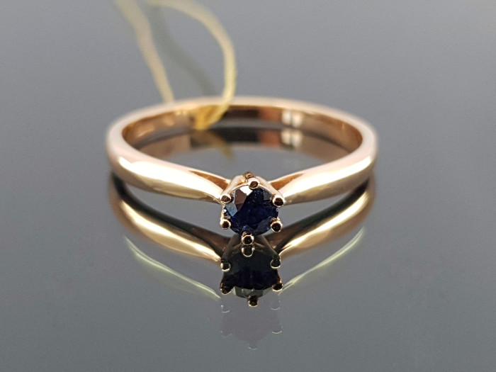  Gold ring with sapphire "Black elegance"
