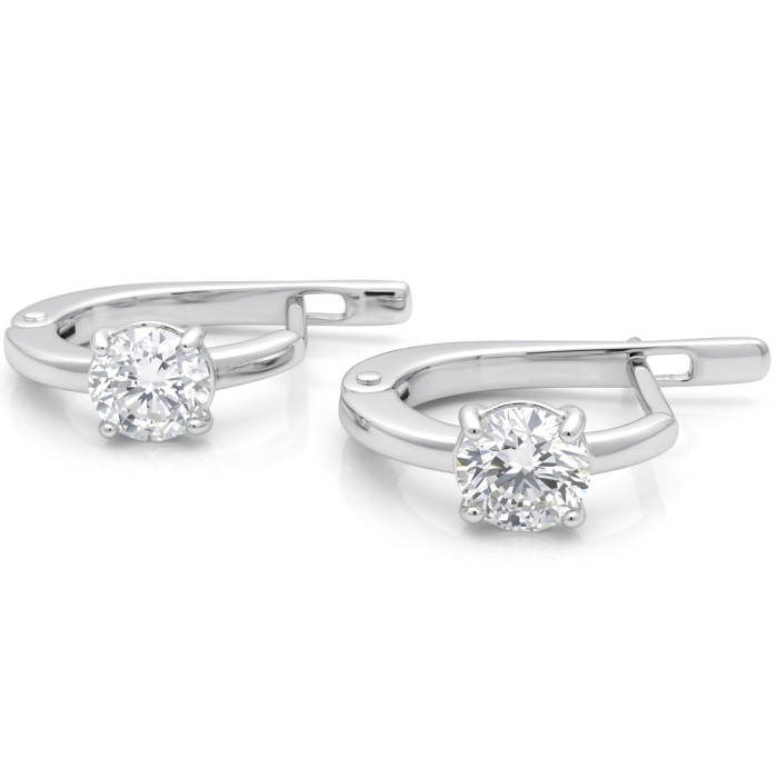  English Clasp Diamond Stud Earrings in White Gold (au222)