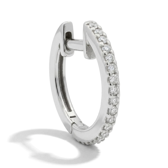 One round diamond earring (485)