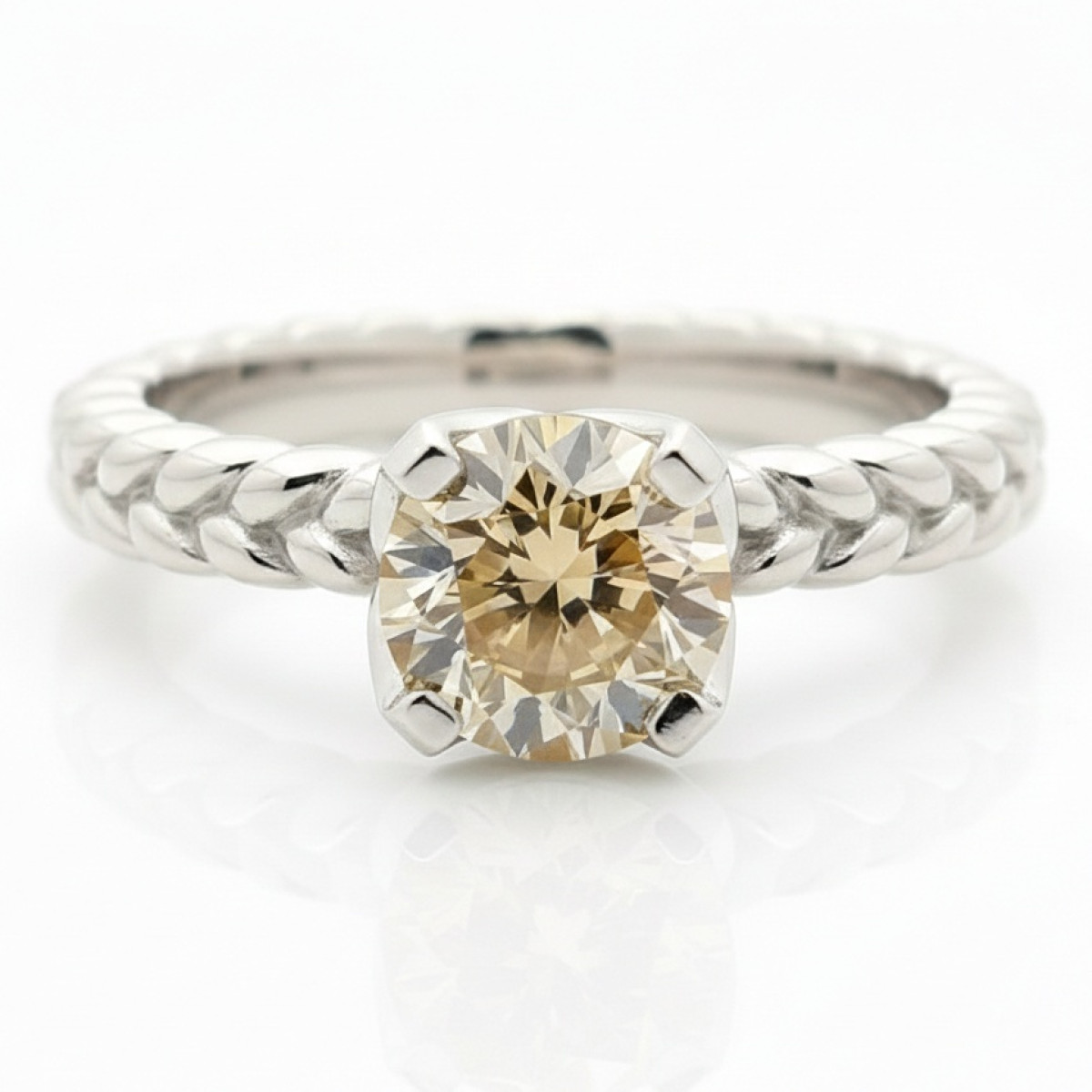  Luxury Diamond Engagement Ring (1548), Modern engagement rings, Gold type: 585, Item in the photo weight: 4.19 g, Gemstone: Brilliant, Gemstone ct.: 0.92 ct (GIA sertifikatas), Gemstone ct.: 0.70-1.50 ct - Jewelry online