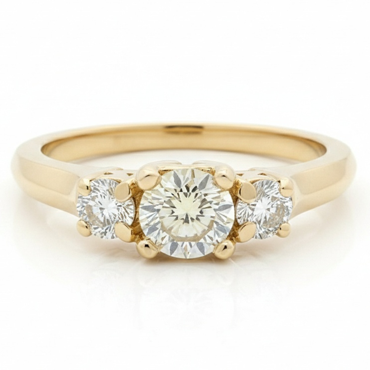  Gold engagement ring decorated with diamonds (1582), Modern engagement rings, Gold type: 585, Item in the photo weight: 2.86 g, Gemstone: Brilliant, Gemstone ct.: 0.23 ct, Gemstone ct.: 0.30-0.69 ct,  Weight of extra gems: 0.20 ct - Jewelry online