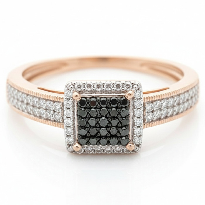  Women's gold ring decorated with black and white diamonds (1678)