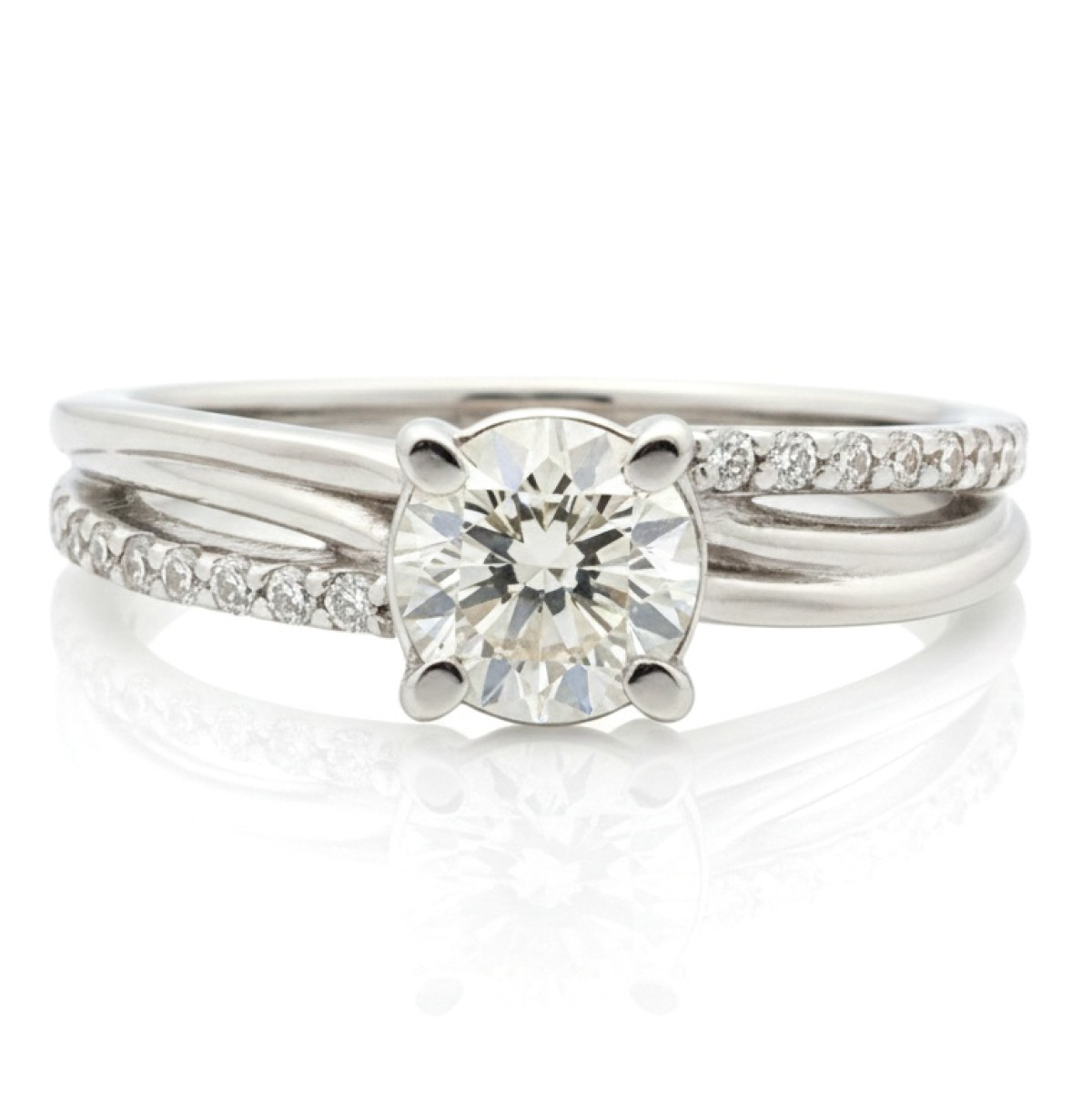  White gold ring decorated with diamonds (1964), Modern engagement rings, Gold type: 585, Item in the photo weight: 2.47 g, Gemstone: Brilliant, Gemstone ct.: 0.55 ct, Gemstone ct.: 0.30-0.69 ct,  Weight of extra gems: 0.12 ct - Jewelry online