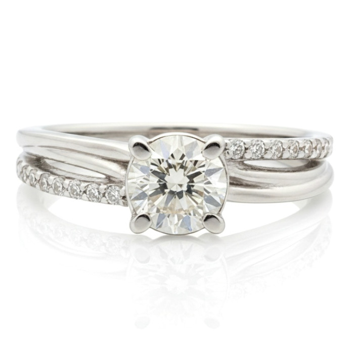  White gold ring decorated with diamonds (1964)