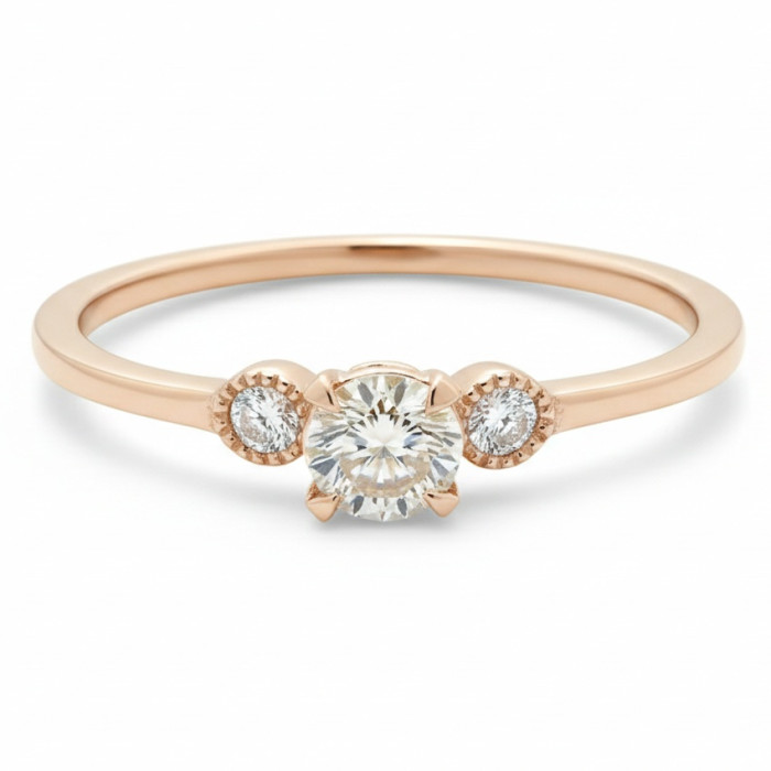 Zelta saderināšanās gredzens ar izdomātu dimantu (2030)