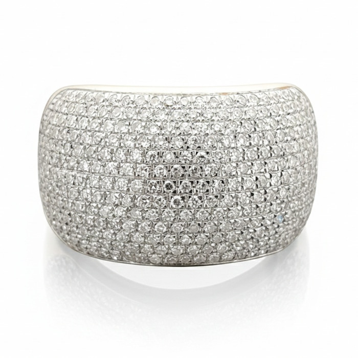  Luxurious wide women's ring decorated with diamonds (2194)