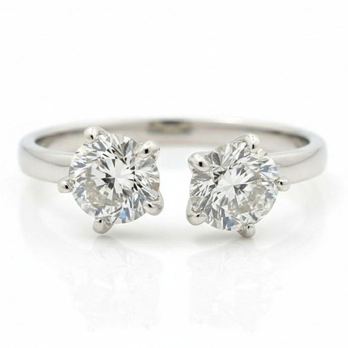 White Gold and Diamond Exclusive Ring (2290)