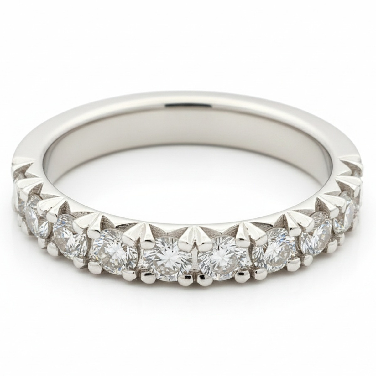 Fishtail diamond band (2769), Diamond bands, Gold type: 585, Item in the photo weight: 4.01 g, Gemstone: Brilliant, Gemstone ct.: 0.63 ct, Gemstone ct.: 0.30-0.69 ct,  Number of holes: 10 vnt. - Jewelry online