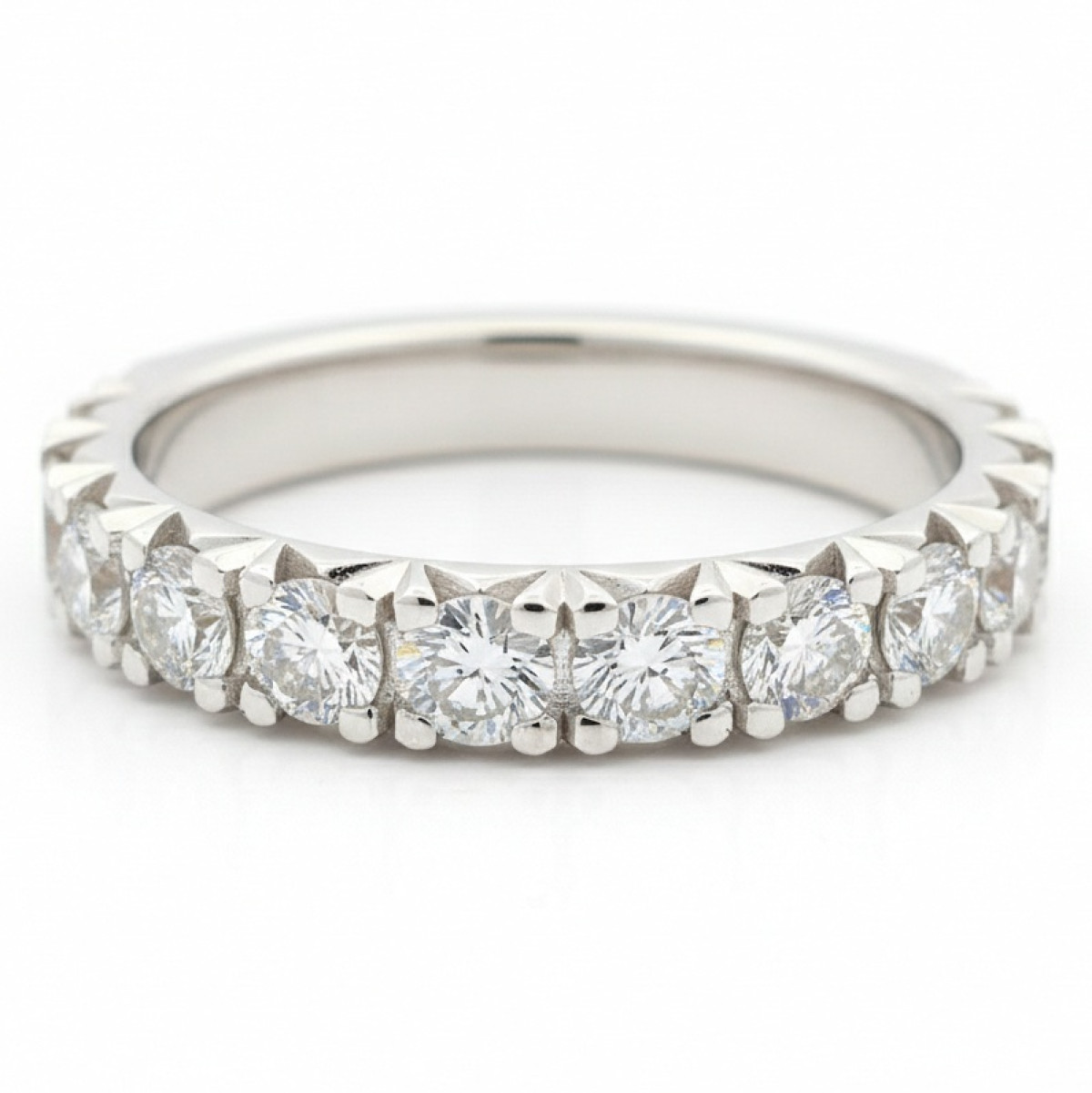 Exclusive Fishtail Inlay Diamond Band (2773), Diamond bands, Gold type: 585, Item in the photo weight: 4.63 g, Gemstone: Brilliant, Gemstone ct.: 1.00 ct, Gemstone ct.: 0.70-1.50 ct,  Number of holes: 10 vnt. - Jewelry online