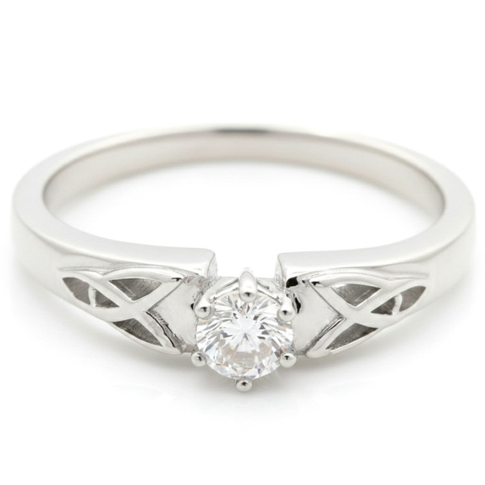 Baltā zelta gredzens ar aci (1543)