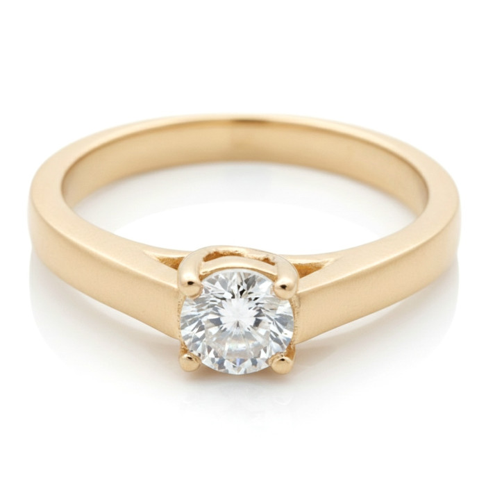 Zelta gredzens ar kristāla akcentu (1600)