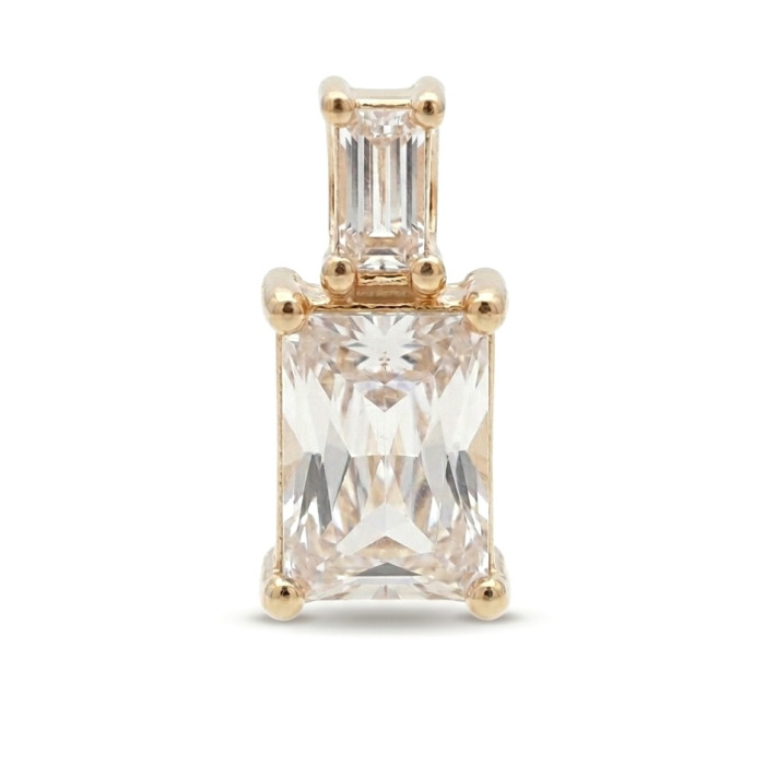 Auksinis pakabukas su kvadratine akute (1047)