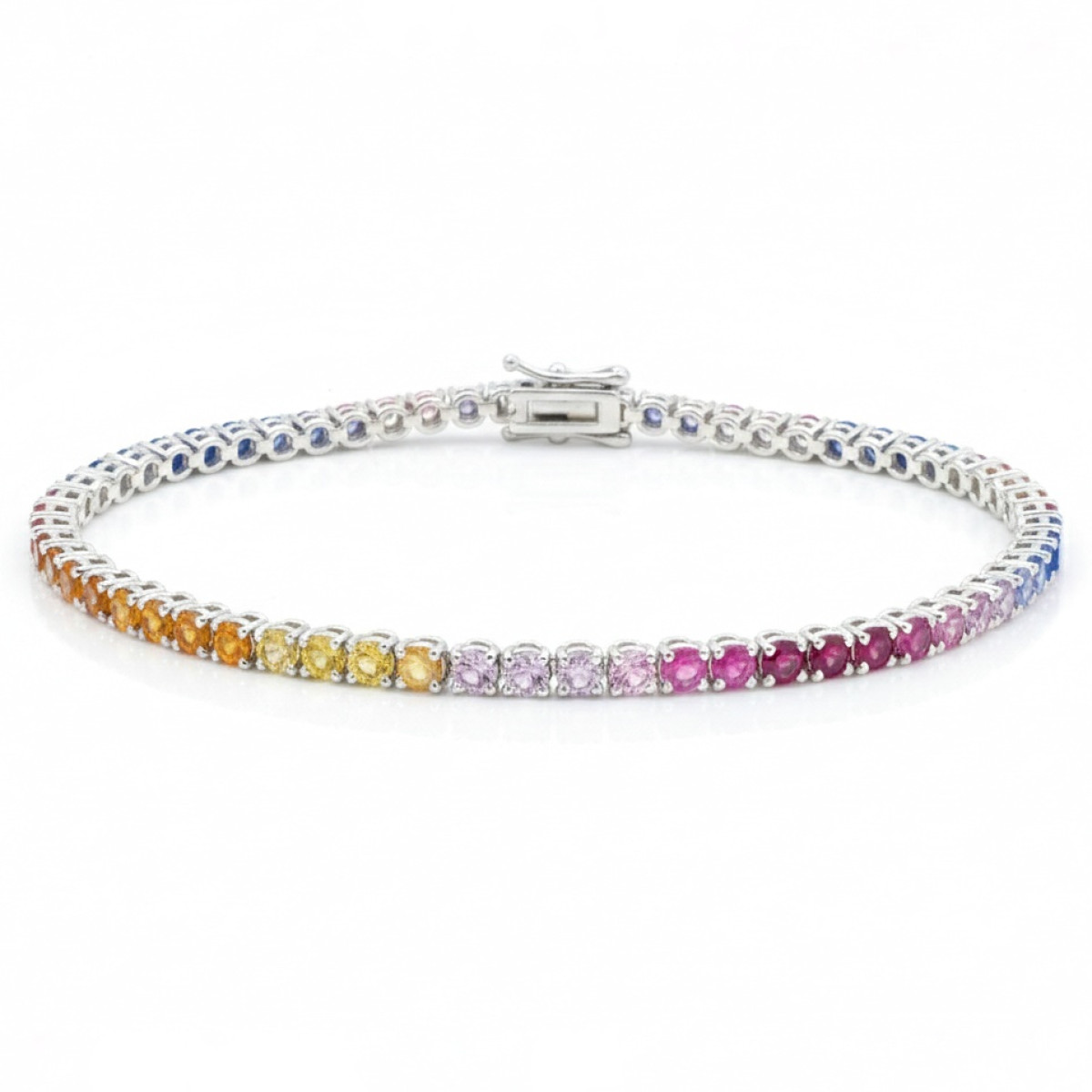 Balto aukso Tennis apyrankė su spalvotais safyrais (50), Tennis, Aukso praba: 750, Gaminio nuotraukoje svoris: 9.49 g, Brangakmenis: Safyras, Brangakmenio svoris ct.: 3.01 - 4.00 ct, Brangakmenio svoris: 5.00 ct, Papildomų brangakmenių svoris: 0.40 ct - Juvelyrika internetu