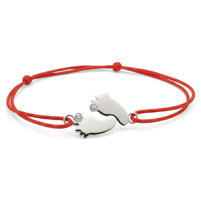 Raudono siūlo apyrankė su deimantais "Pėdutės" (151)