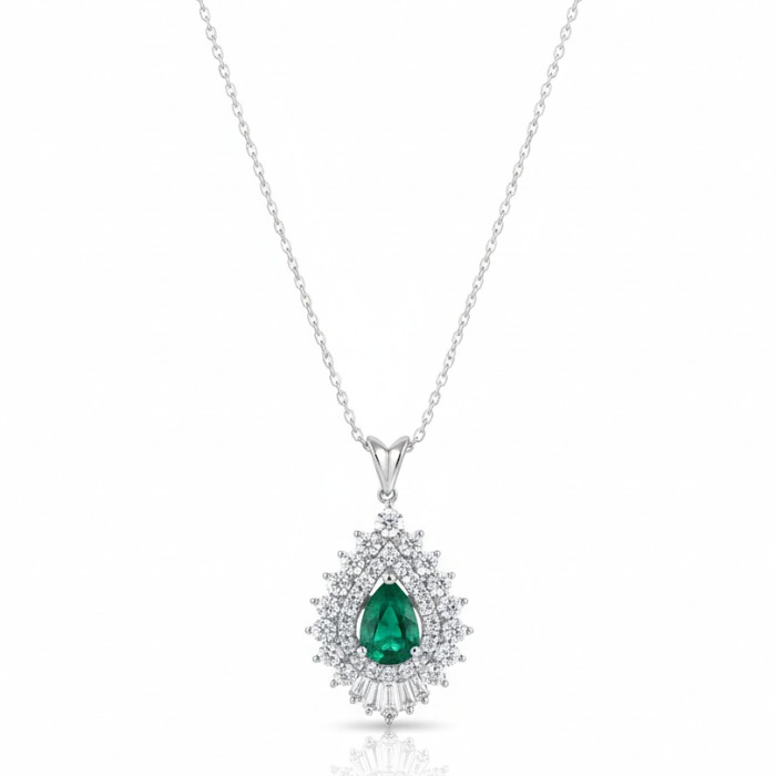 Luxury chain with emerald and diamond pendant (292)