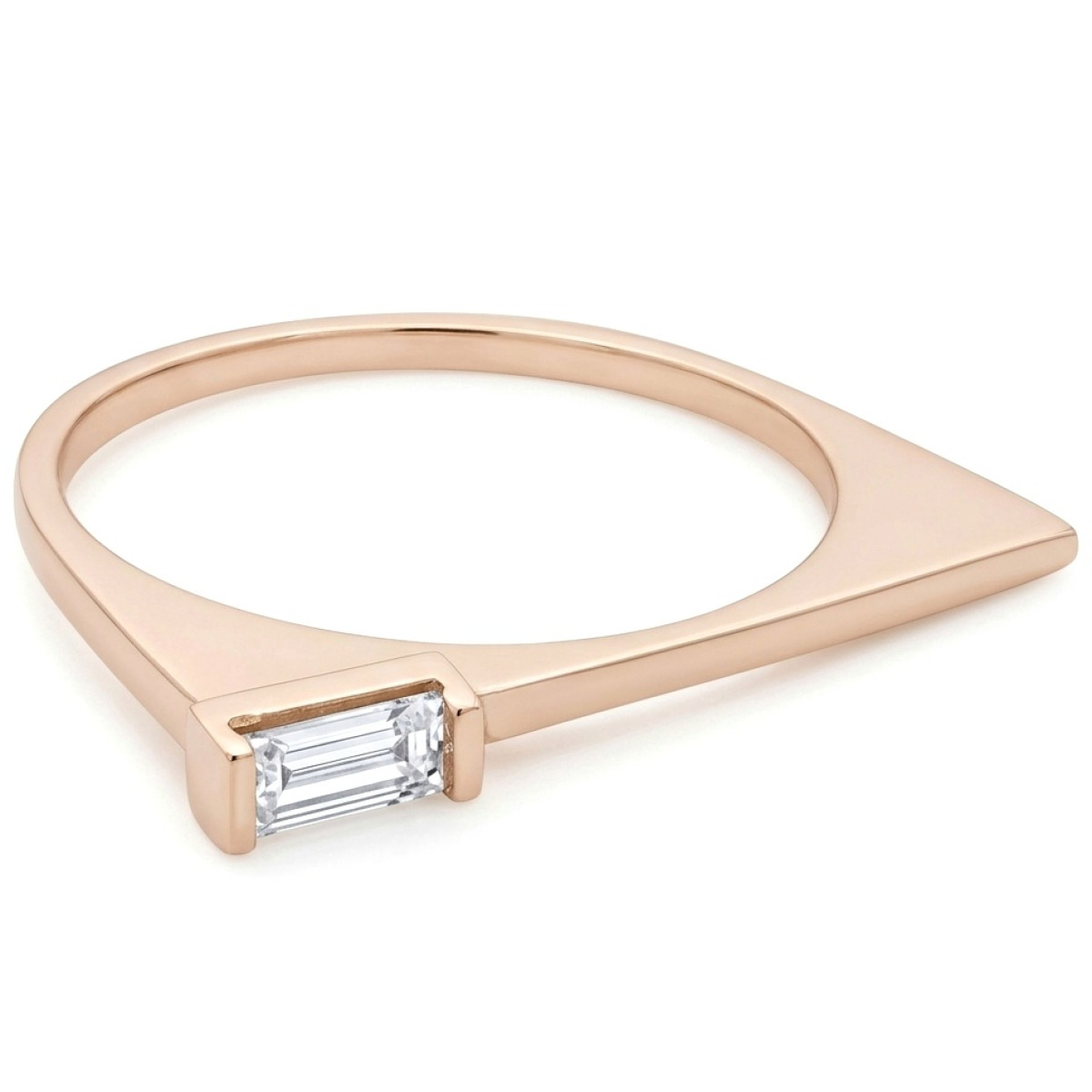 Minimālistisks zelta gredzens ar aci (1365), Ar acīm, Zelta standarts: 585, Produkta foto svars: 1.43 g, Dārgakmeņi: Cirkons - Rotājumlietas internetā